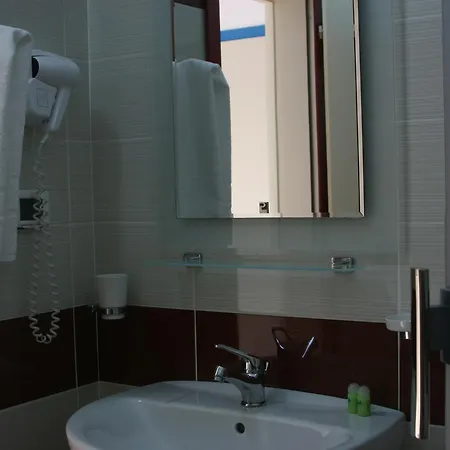 Siklad Hotel 3*